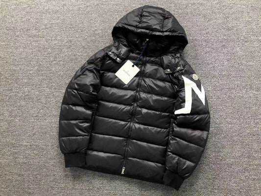 Moncler - jakna - black