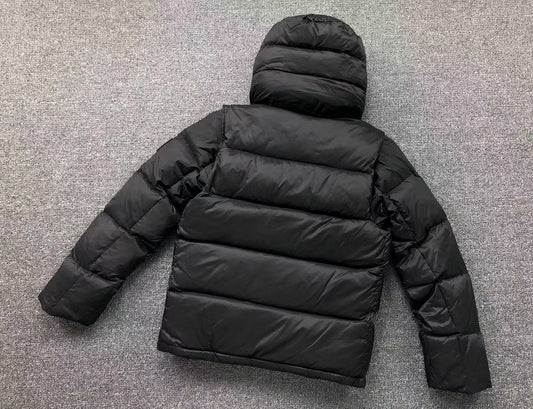 Burberry - jakna - black